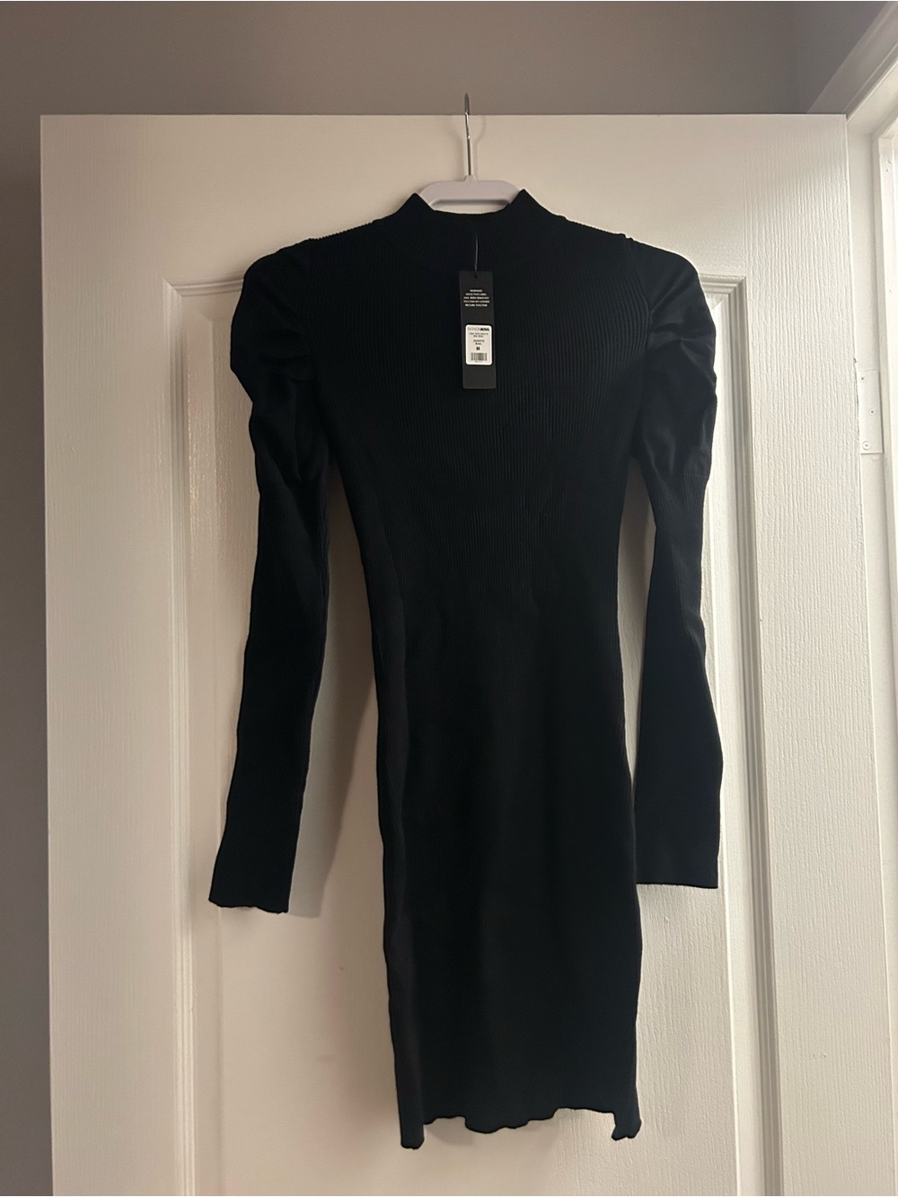 Fashion Nova Black Long Sleeve Ribbed Midi Dress with Puff Shoulders